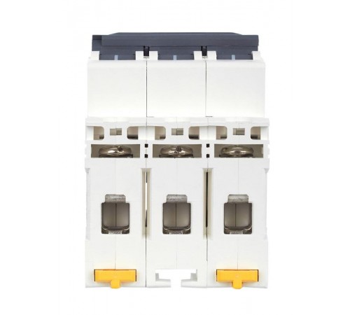 Выключатель автоматический трехполюсный M10N 3P B 63А 10кА ARMAT  AR-M10N-3-B063  IEK