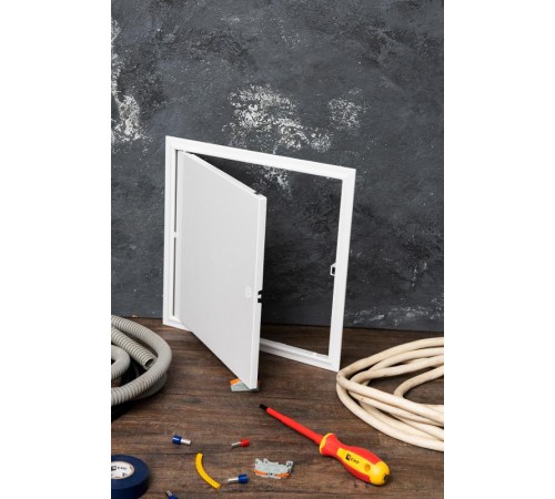 Люк ревизионный пластик с нажимным замком 300х300 EKF Basic    lpnz-300x300   EKF 