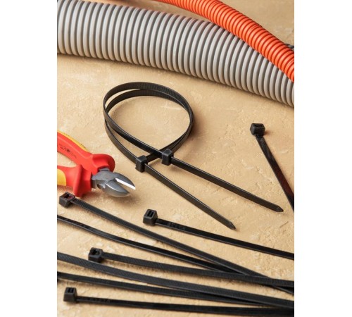 Хомут нейлоновый ЧЕРНЫЙ 8,2х400 (уп./100шт) EKF PROxima  plc-cb-8.2x400  EKF