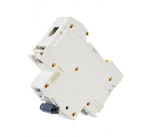 Выключатель автоматический однополюсный M06N 1P C 0,5А 6кА ARMAT  AR-M06N-1-C0D5  IEK