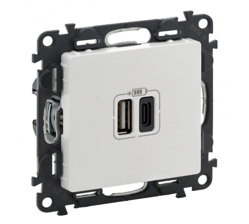 Valena LIFE Белый Зарядное устройство с 2-мя USB-разьемами тип А-тип С 240В/5В 3000мА С лицевой панелью  753106  Legrand