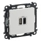 Valena LIFE Белый Зарядное устройство с 2-мя USB-разьемами тип А-тип С 240В/5В 3000мА С лицевой панелью  753106  Legrand