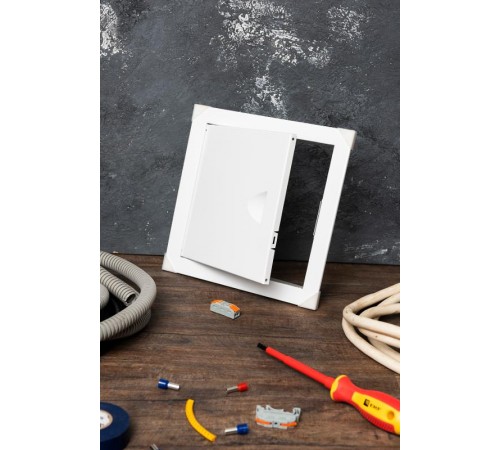 Люк ревизионный металл 200х200 EKF Basic    lm-200x200   EKF 