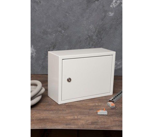 Щит распределительный навесной ЩРН-12 (ВхШхГ) 220х300х120мм IP31 Basic  mb21-12-bas  EKF