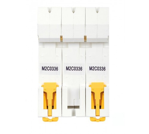 Выключатель автоматический трехполюсный M06N 3P C 3А 6кА ARMAT  AR-M06N-3-C003  IEK