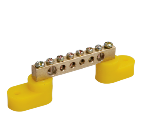 Шина PE "земля" на двух угловых изоляторах ШНИ-6х9-6-У2-Ж  YNN10-69-6C2-K05  IEK