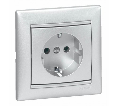 Valena Алюминий Розетка 1-ая с/з  770120  Legrand