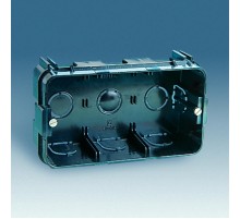 Simon 27 Прямоугольная коробка для скрытого монтажа, 70х122х42 мм, м/винтами 107 мм  27711-31  Simon