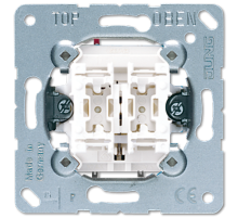 Двухклавишный механизм кнопок без фиксации 10 A / 250 В, НО контакты, пружинные зажимы; не подходит к клавишам серии EP; универсальные встраиваемые ме