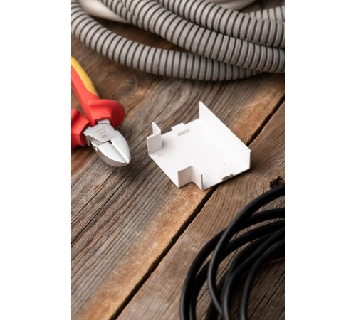 Угол T-образный (40х25) (4 шт) Plast EKF PROxima Белыйtchw-40-25x4EKF