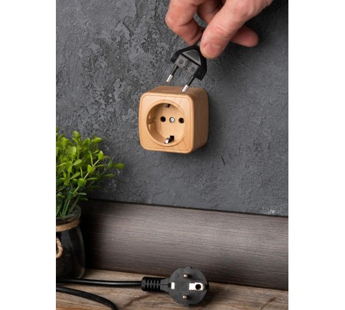 Розетка 1-местная ОП Минск 16А с заземлением светлое дерево EKF  EGR16-028-30  EKF