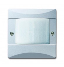 Датчик движения Busch-W?chter 180 UP, серия Allwetter 44, с комбинированной линзой, цвет серебристо-алюминиевый  6800-0-2354   2CKA006800A2354  ABB