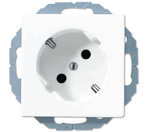 Штепсельная розетка SCHUKO 16A 250V~ ; угол наклона 45 °; белый  A520-45KIWW  Jung