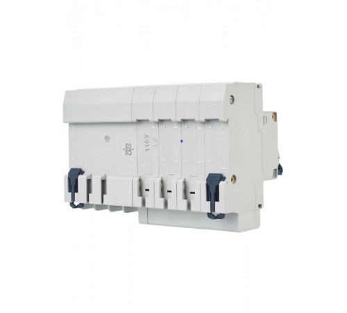 Выключатель автоматический дифференциального тока АД14 4п 63А C 300мА тип AC (8 мод)  MAD15-4-063-C-300  GENERICA