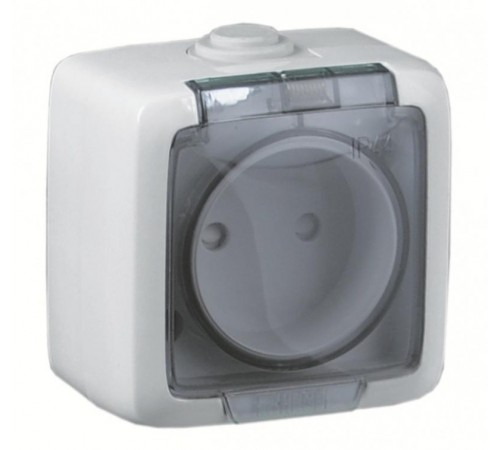 Розетка открытой установки, одноместная, со шторкой, брызгозащищенная, цвет белый  РА16-202  HEGEL