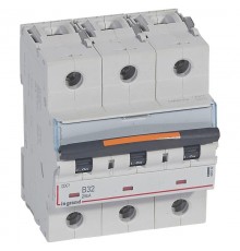 Выключатель автоматический трехполюсный DX3 32А B 25кА (4,5 мод)  409732  Legrand