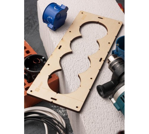 Шаблон для подрозетников c 4 отв. диам. 82 мм EKF Expert  sh-d82-4  EKF