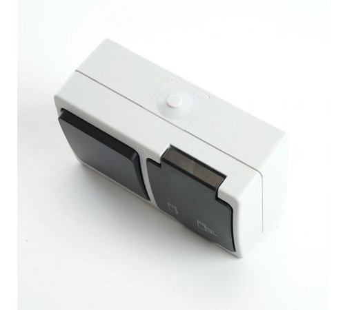 PST16-11-54/10-111-54 Блок: розетка 1-мест с/з, 250В, 16А+выключ 1-клав., 1-полюс, 250В, 10А, IP54  32759  STEKKER