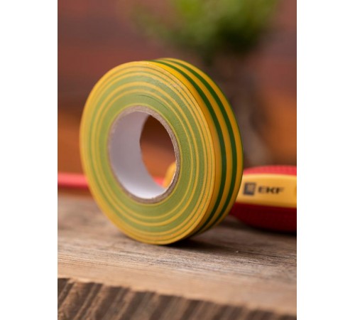 Изолента, класс А (профессиональная), 0.18х19мм, 20 метров, желто-зеленая EKF Simple  plc-iz-a-yg  EKF