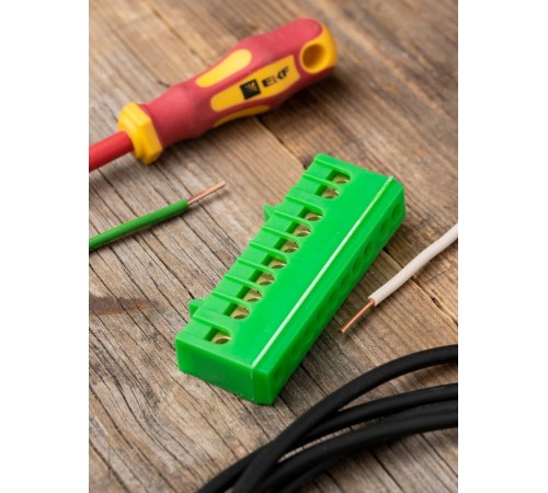 Шина "0" PE (6х9мм) 10 отверстий латунь зеленый изолированный корпус на DIN-рейку EKF PROxima  sn0-63-10-ig  EKF