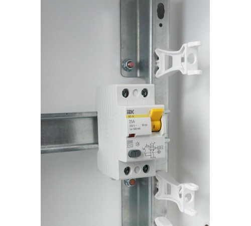 Выключатель дифференциальный (УЗО) ВД1-63 2п 25А 300мА тип AC  MDV10-2-025-300  IEK