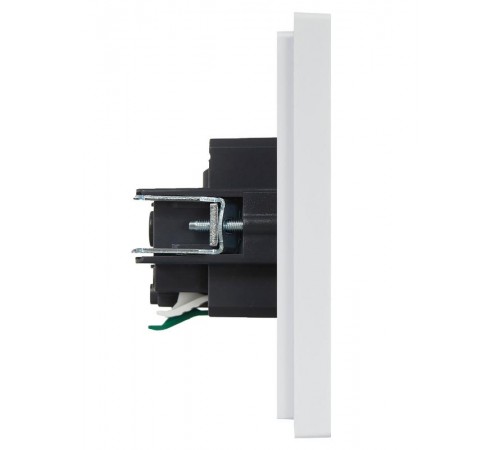 FORTE&PIANO Розетка с заземлением со шторками безвинтовое крепление 16А FP213 белый  FP-R14-16-1-K01  IEK