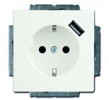 ABB Basic 55 Альп. белый Розетка Schuko 20 EUCBUSB-94-500, 16А, 700мА с устр.заряд.USB  2011-0-6193   2CKA002011A6193  ABB