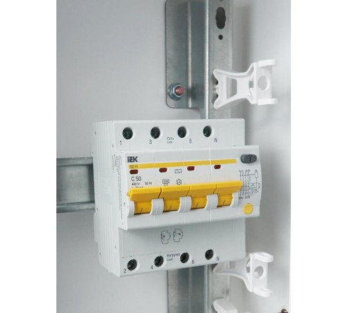 Выключатель автоматический дифференциального тока АД14 4п 50А C 30мА тип AC (5 мод)  MAD10-4-050-C-030  IEK
