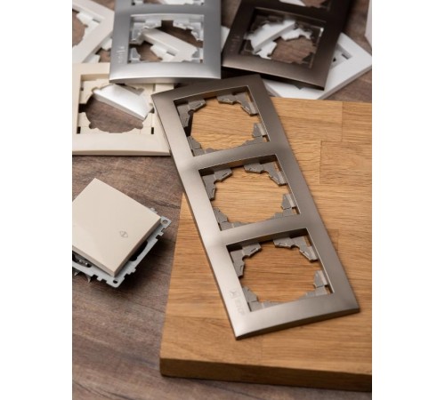 Валенсия Рамка 3-местная кашемир EKF   EWM-G-303-40   EKF