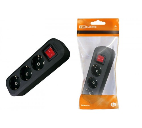 Колодка розеточная 3 гнезда 2П+3 c выключателем 16А 250В черная  SQ1806-0117  TDM