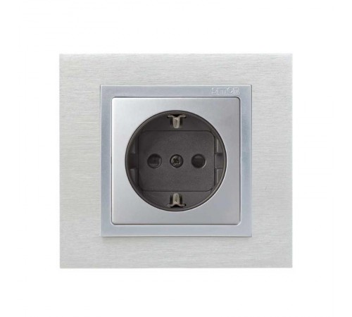 Simon 82 Накладка на розетку двухполюсную с заземляющим контактом, с защитными шторками, S82, S82N, алюминий-  82041-33  Simon
