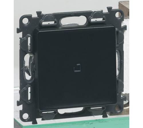 Valena Мех IN'MATIC Выключатель 1-клавишный 10АХ 250В  752001  Legrand