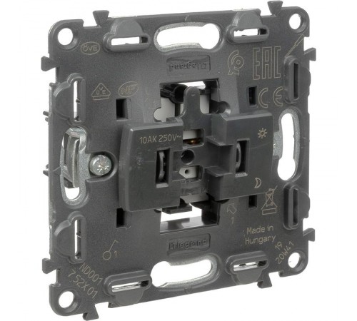 Valena Мех IN'MATIC Выключатель 1-клавишный 10АХ 250В  752001  Legrand