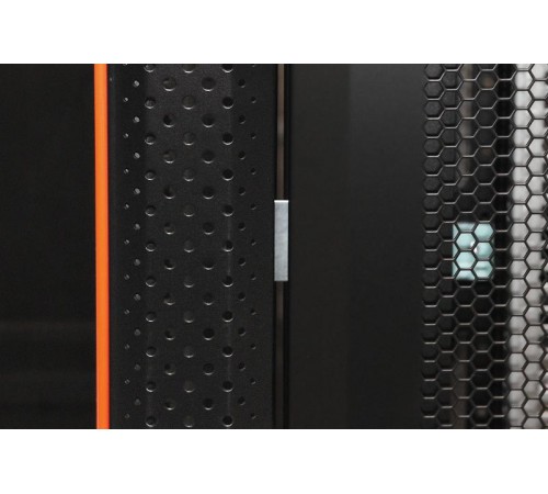 TB2-KIT-SL Комплект для скрепления шкафов серии TTB, TTR между собой (4 скобы + 8 винтов), нержавеющая сталь  456671  Hyperline