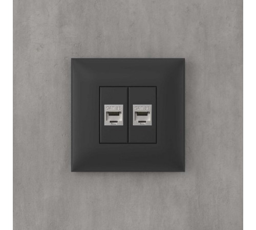 Компьютерная розетка RJ-45 без шторки в стену, кат.5e двойная экранированная, "Avanti", "Черный матовый"  4412764  DKC