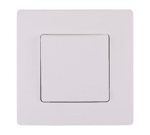Переключатель одноклавишный IP44 - Legrand Etika - 10А 250В безвинтовые зажимы - белый  672207  Legrand