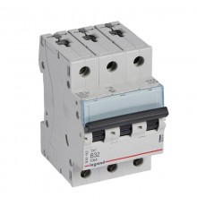 Выключатель автоматический трехполюсный TX3 6000 32А B 10кА  403891  Legrand