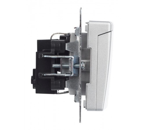 BRITE Розетка с заземлением со шторками с кр. 16А IP20 РСбш10-3-БрА алюминий  BR-R16-16-K47  IEK