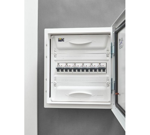 Выключатель автоматический двухполюсный M06N 2P B 2А 6кА ARMAT  AR-M06N-2-B002  IEK