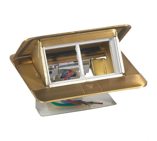 Выдвижной розеточный блок - неукомплектованный - IP 40 - 6 модулей - латунь  054017  Legrand