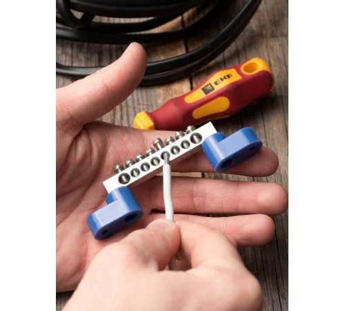 Шина "N" 63.08 (2 изолятора стойка) никель EKF  sn1-63-08-2  EKF