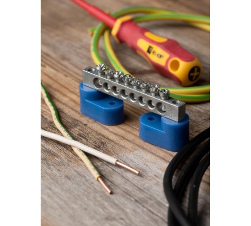 Шина "N" 63.08 (2 изолятора стойка) никель EKF  sn1-63-08-2  EKF