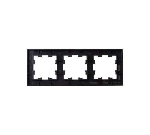 BRITE Рамка 3-ая РУ-3-2-БрЧ стекло черный  BR-M32-G-K02  IEK