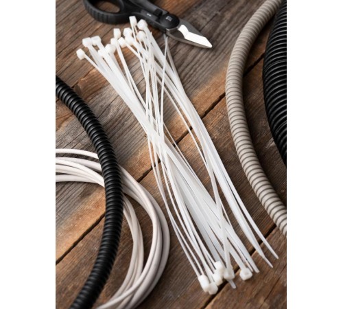 Хомут нейлоновый 4,8х250 (уп./100шт) EKF Simple  plc-c-4.8x250  EKF