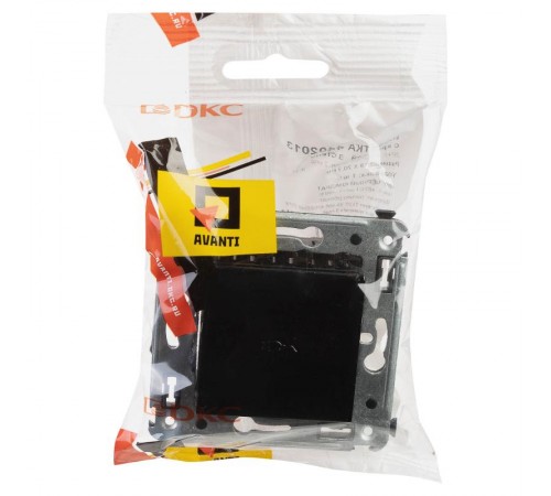 Розетка с крышкой в стену, 2P+E, "Avanti", "Черный квадрат"  4402013  DKC