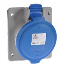 Встраиваемая наклонная розетка - P17 Tempra Pro - IP 44 - 200/250 В~ - 32 A - 3К+Н+З  555286  Legrand