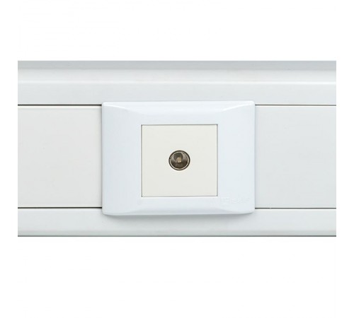 Розетка ТВ  (ширина 2 модуля)  E2MA00-027-10  EKF