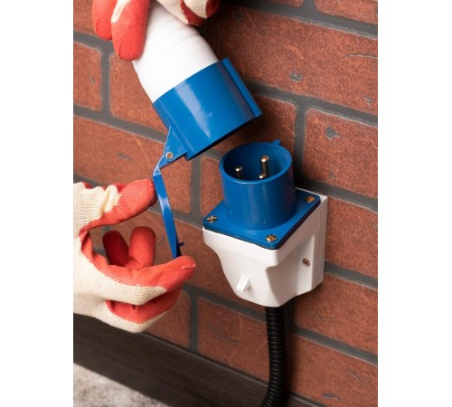 Вилка стационарная 523 2Р+РЕ 32А 220В IP44 EKF PROxima  ps-523-32-220  EKF