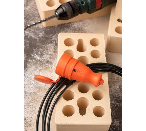 Роз. перенос. с защитной крышкой оранжевая каучуковая 230В 2P+PE 16A IP44 EKF PRO   RPS-012-16-230-44-ro   EKF