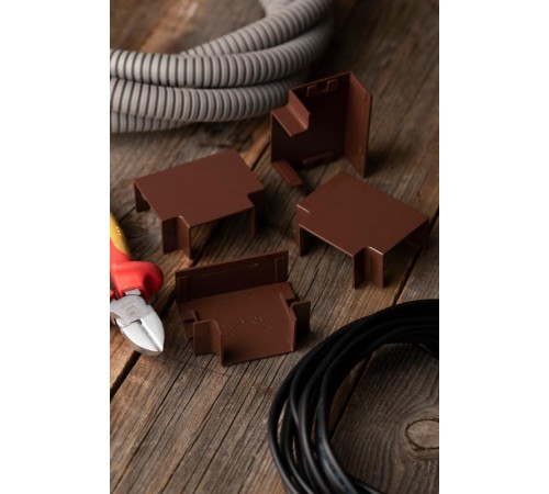 Угол T-образный (40х25) (4 шт) Plast EKF PROxima  под темное деревоtchd-40-25x4EKF